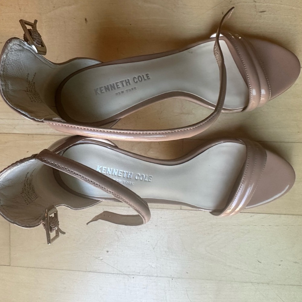 Kole Nude Patent Leather Mallory Pumps Sandal… Gem
